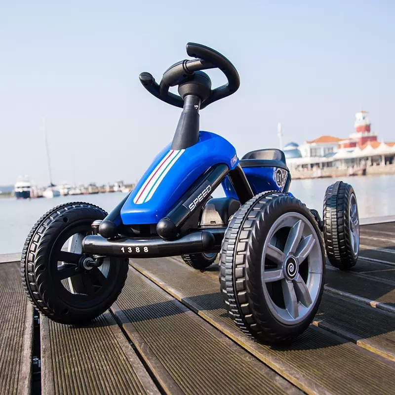 Go Kart Pedal Kids - عربة أطفال تعمل بالدواسات، مزودة بمكابح