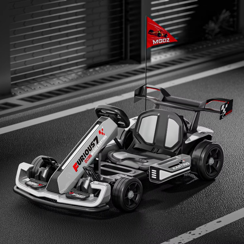 عربة سباق كهربائية للأطفال تعم - مراجعة Go Kart Pedal Kids وسعره