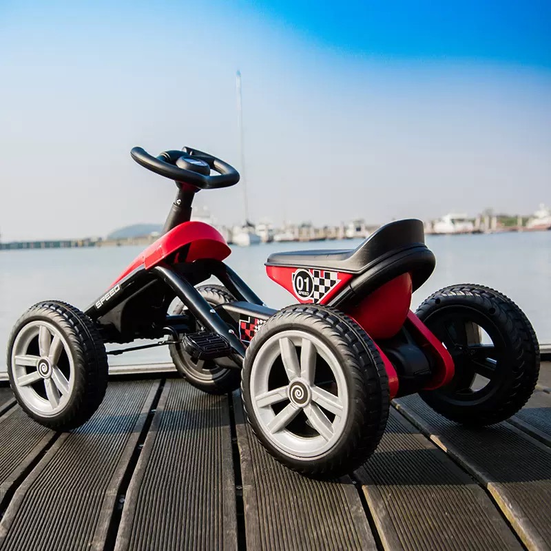 عربة أطفال تعمل بالدواسات، مزو - مراجعة Go Kart Pedal Kids وسعره